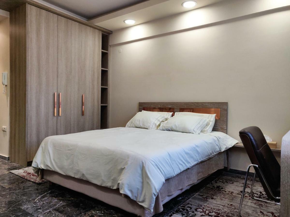Agias Sofias Street Luxurious Studio 테살로니키 외부 사진