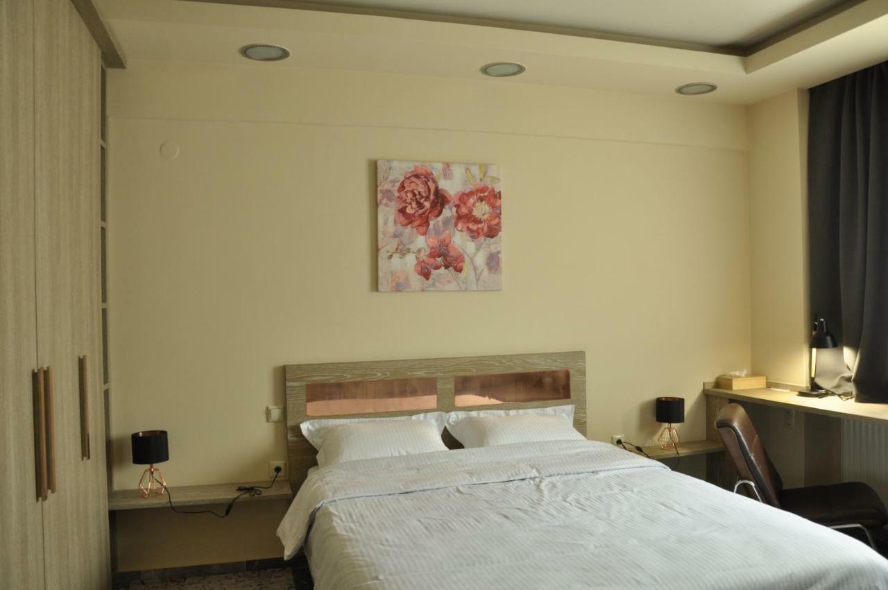 Agias Sofias Street Luxurious Studio 테살로니키 외부 사진