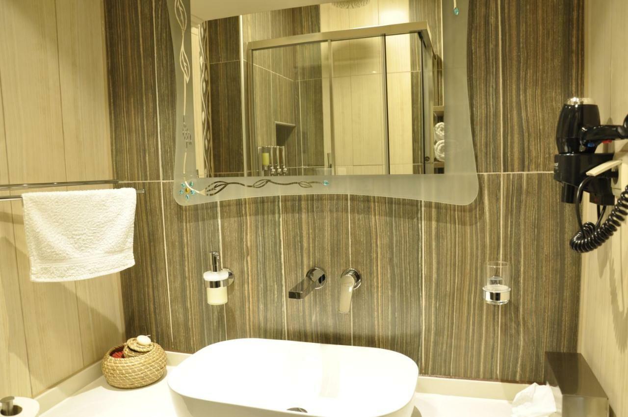 Agias Sofias Street Luxurious Studio 테살로니키 외부 사진